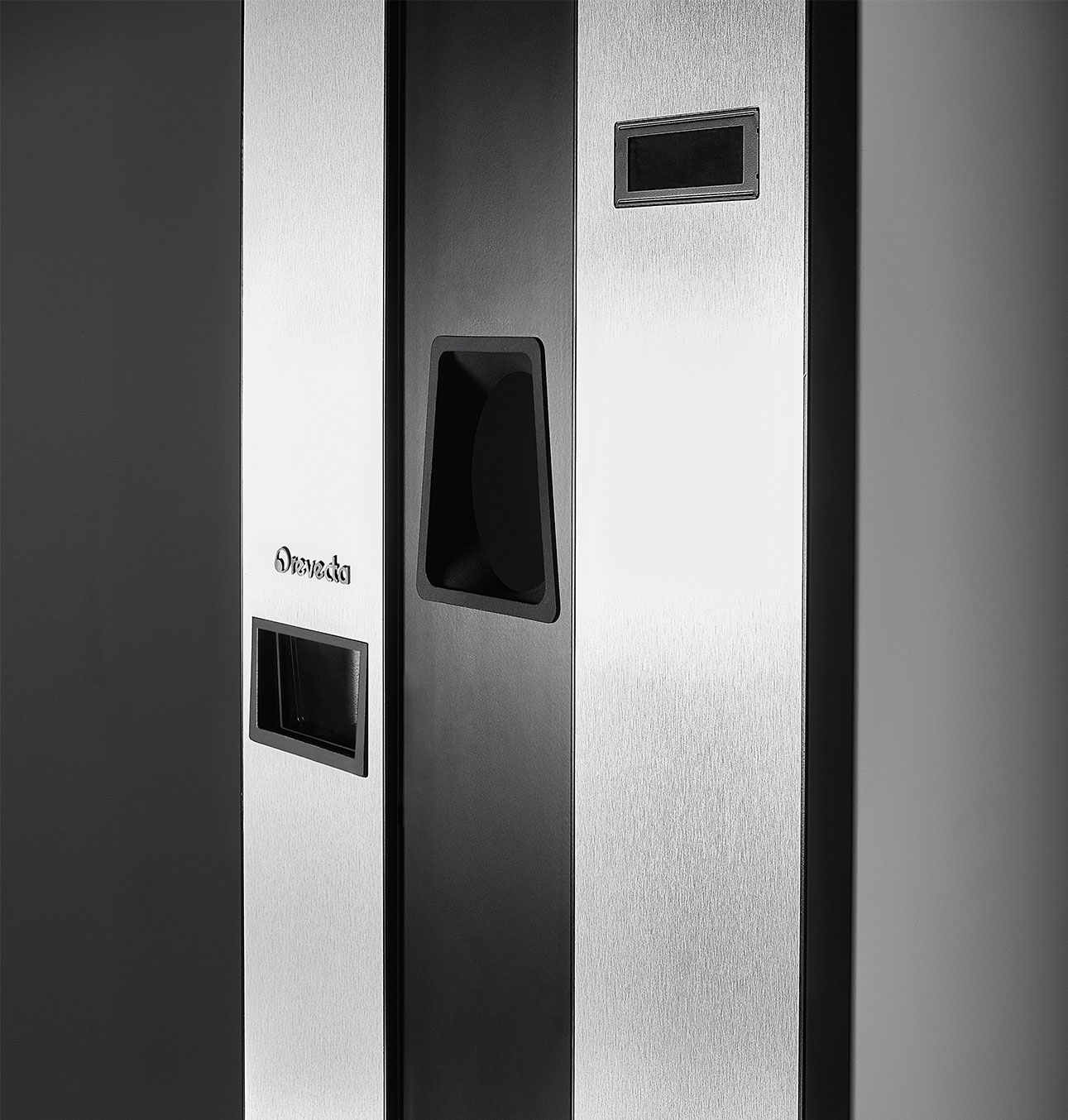 automat_parallax silber Design automat_parallax silber Design